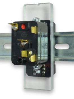 Front View of Device Mounted on DIN Plate and on DIN Rail